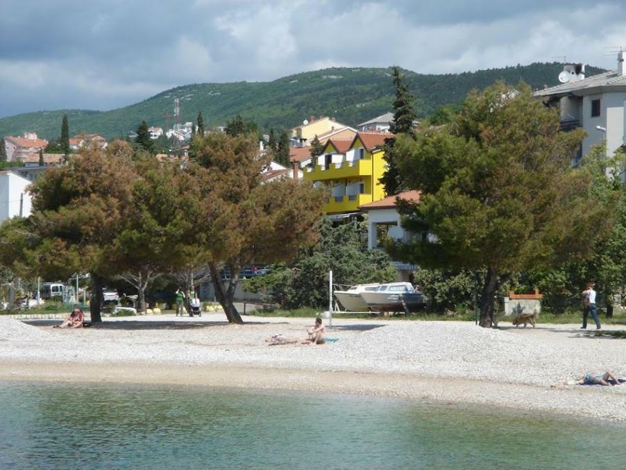 Pansion Ribica Hotel Crikvenica Eksteriør billede